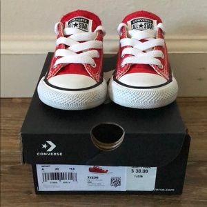 Converse Low Red Infant Sz 4